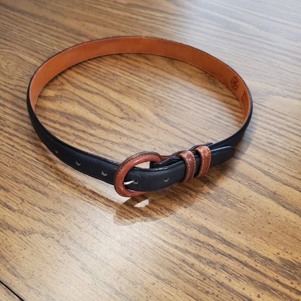 Lands End Women's Thin Leather Belt W/ Square Buckle & Double Loops Size 26